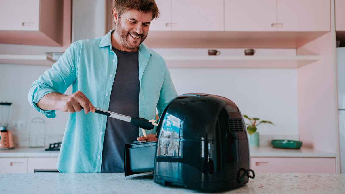 airfryer geur in huis